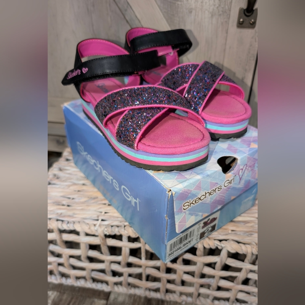 Skechers Girl Pink & Black Glitter Sandals -Sz 2